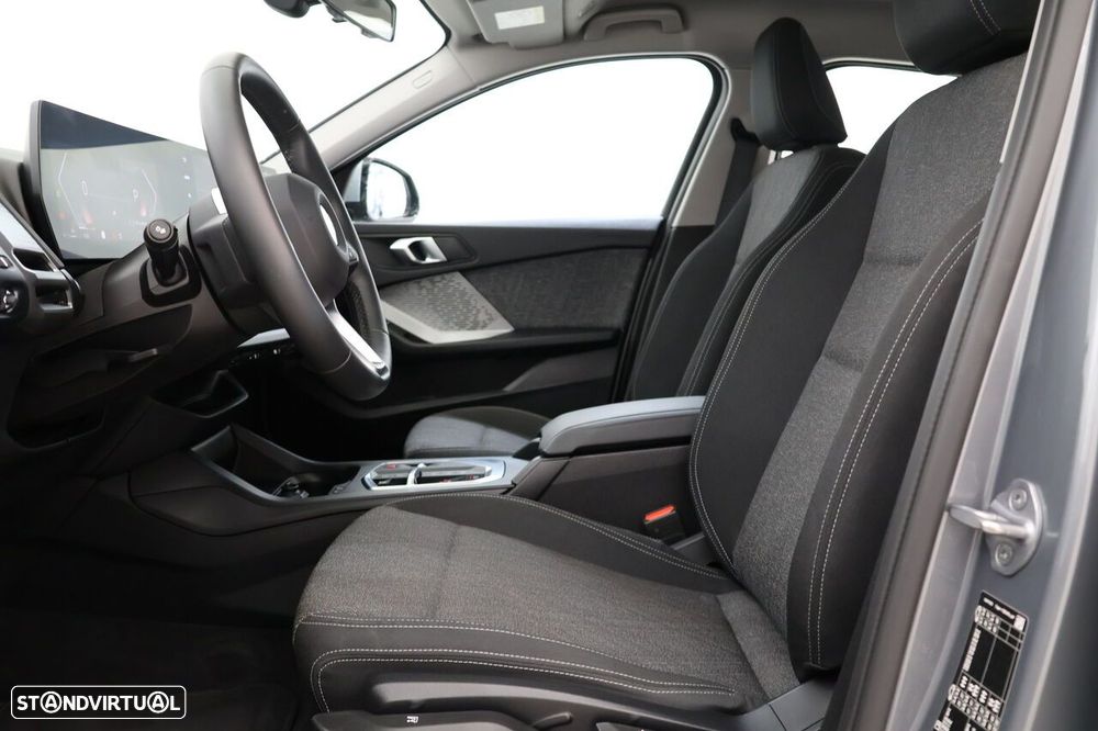 BMW 116 2025 photo 4
