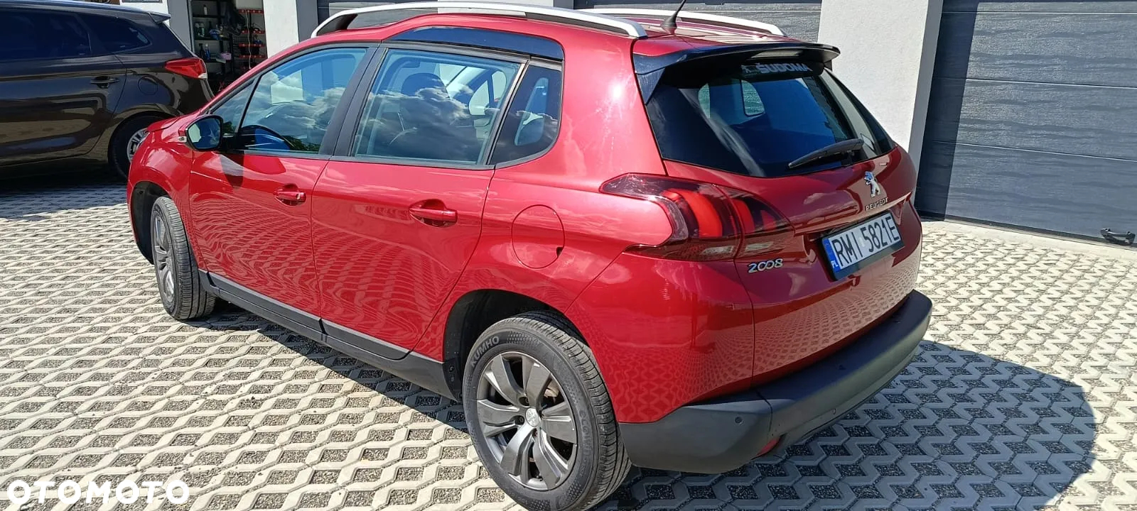 Peugeot 2008 - 9