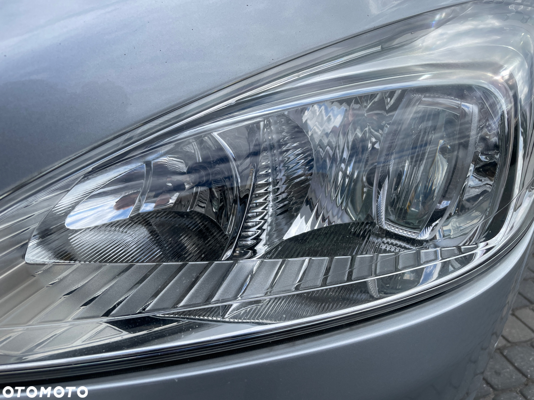 Peugeot 508 SW HDi 160 Automatik Allure - 4