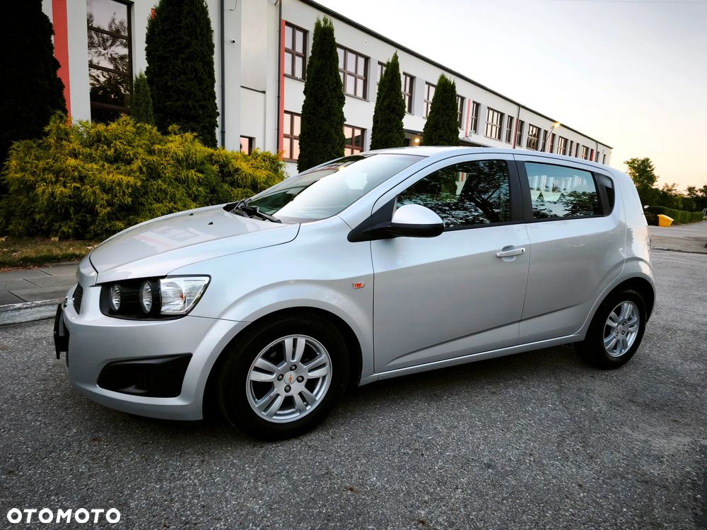 Chevrolet Aveo 1.4 16V LT - 3