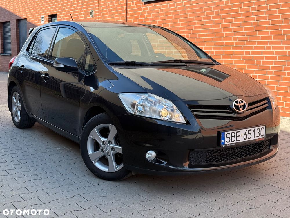 Toyota Auris 1.6 2010 - 1