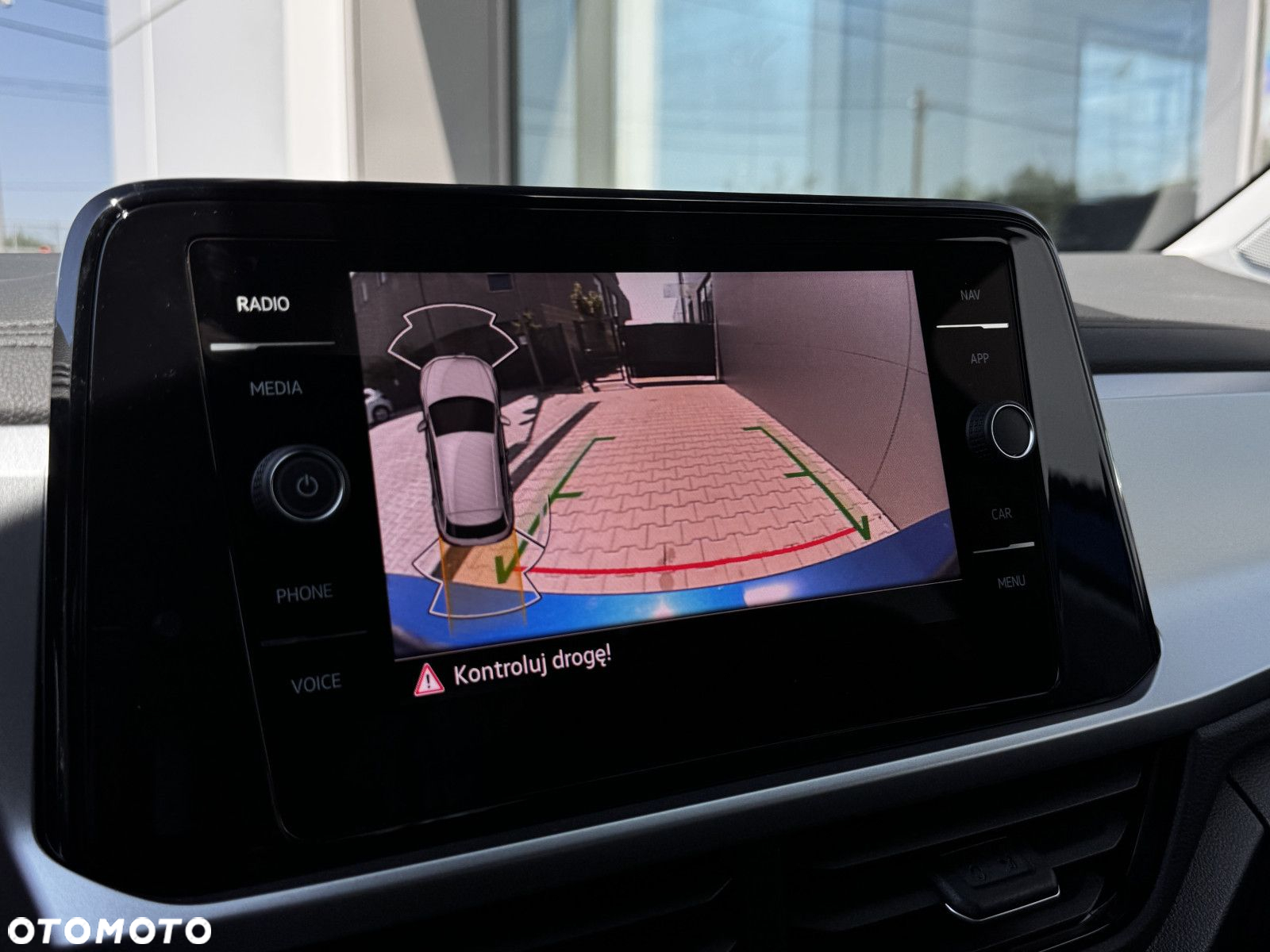 Volkswagen T-Roc 1.5 TSI Life DSG - 22