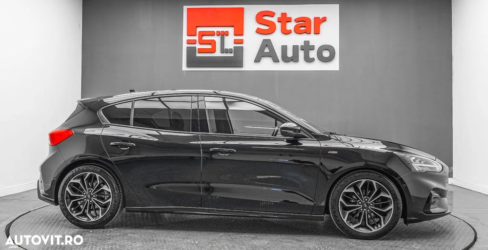 Ford Focus 1.5 EcoBoost ST-Line - 11