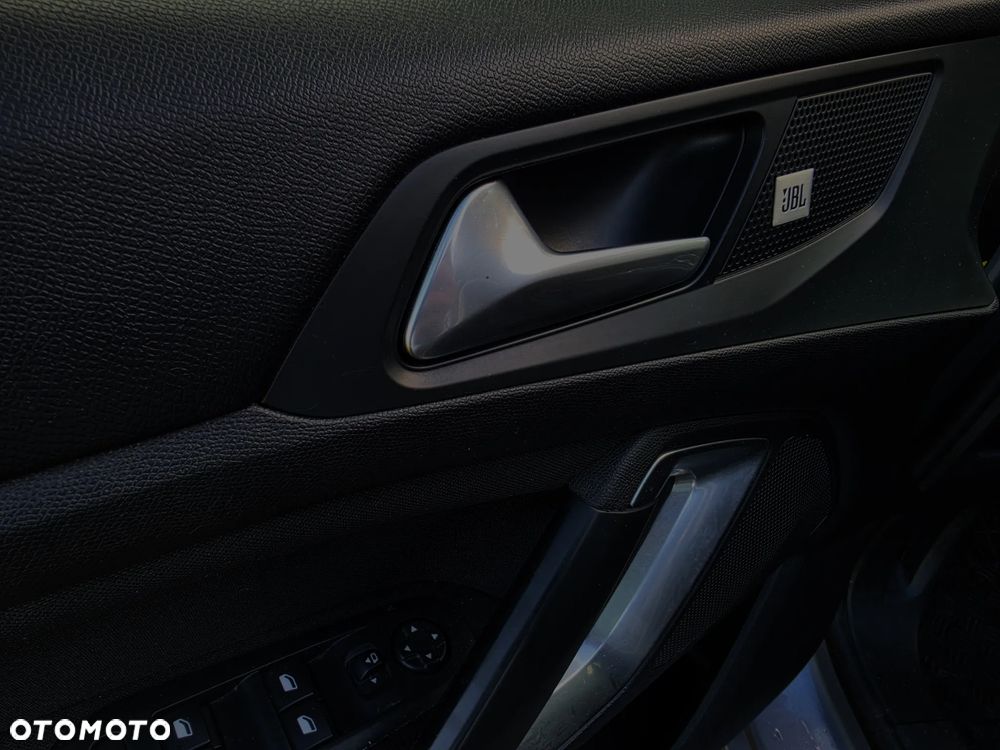 Peugeot 308 1.5 BlueHDi GT Pack S&S EAT8 - 12