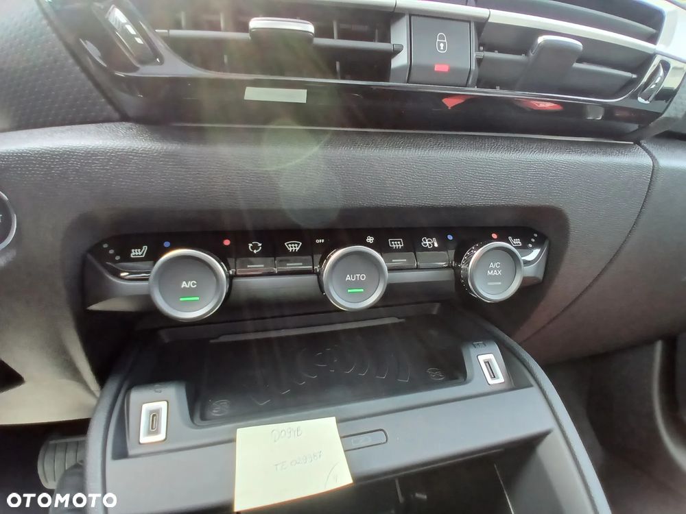 Citroën C4X 1.2 mHEV Max eDCT6 - 11