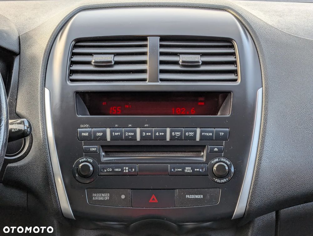 Mitsubishi ASX 1.8 DI-D 2WD Instyle - 32