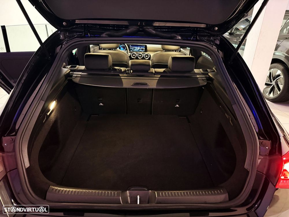 Mercedes-Benz CLA 180 - 11