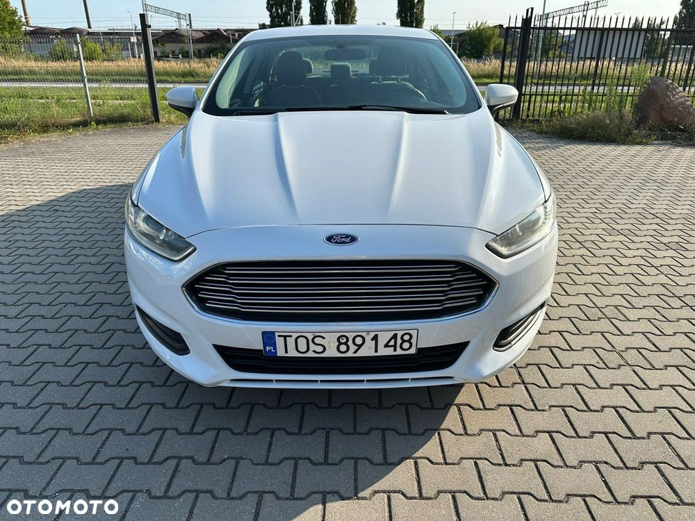Ford Fusion - 5