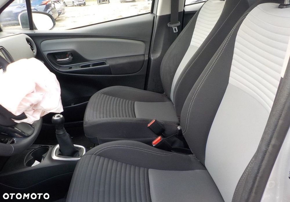 Toyota Yaris 1.0 Comfort - 25