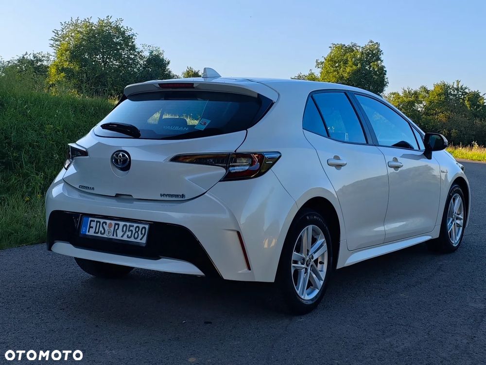 Toyota Corolla 1.8 Hybrid Comfort - 37