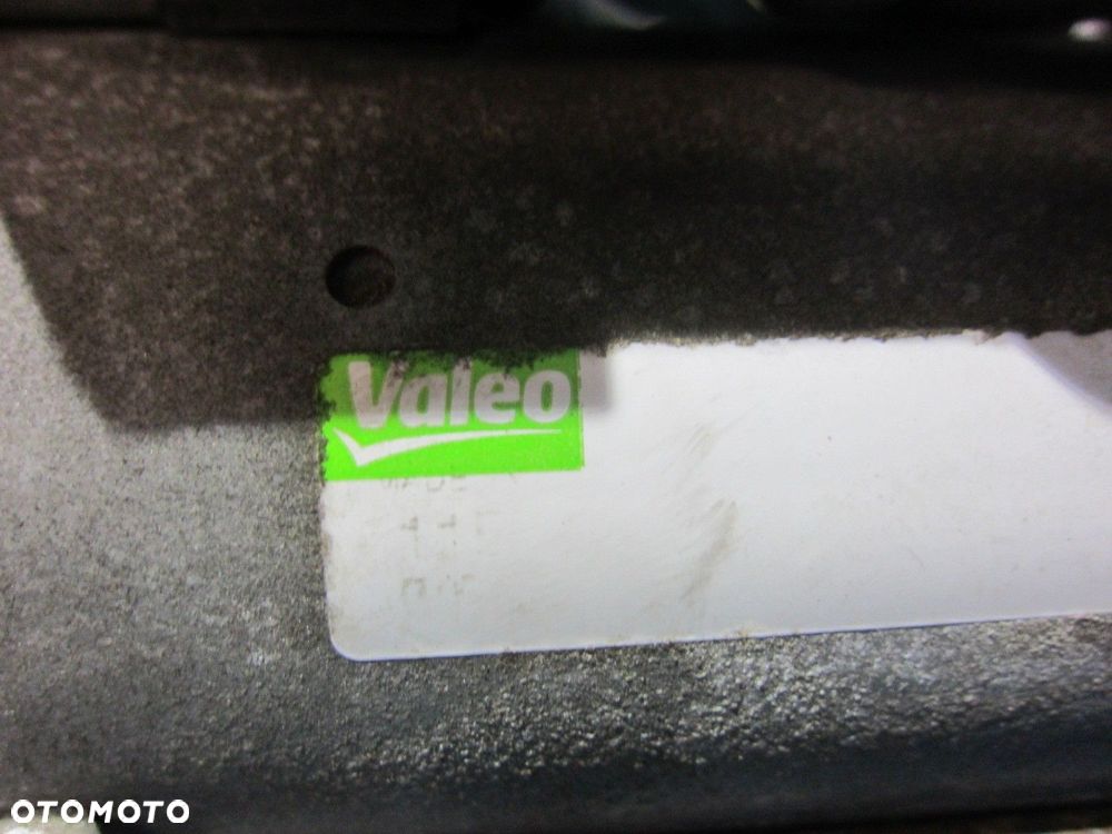 BMW 5 F10 E60 E90 E70 F30 F34 N52 N53 N55 ROZRUSZNIK SILNIKA 12417616500 - 9