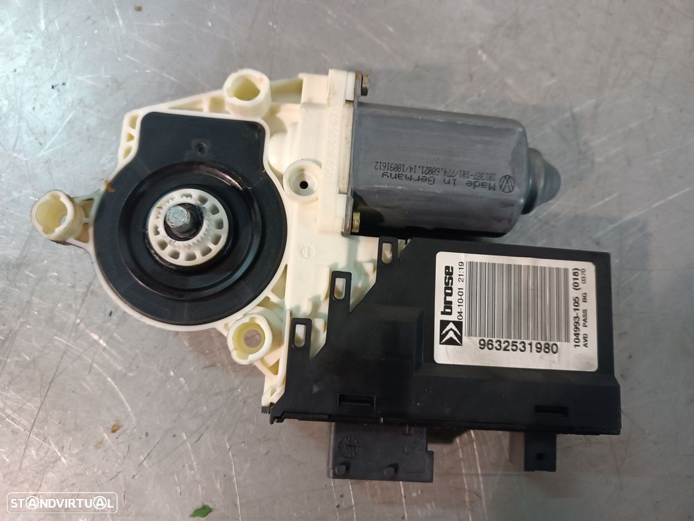 MOTOR DO ELEVADOR DE VIDROS CITROEN C5 01-04 - FRENTE ESQUERDO / DIREITO - TRAS ESQ / DTO - 4