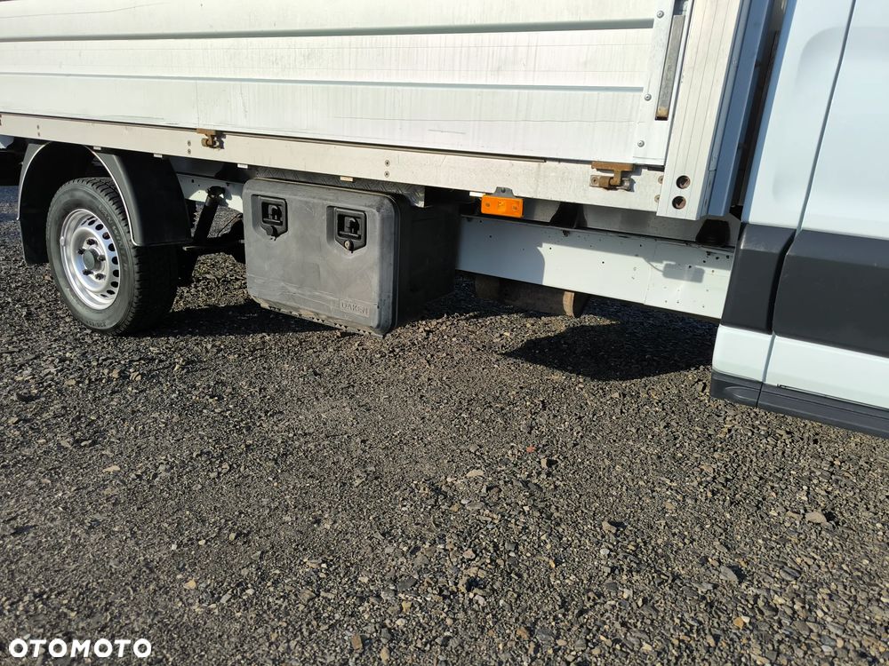 Ford Transit - 10