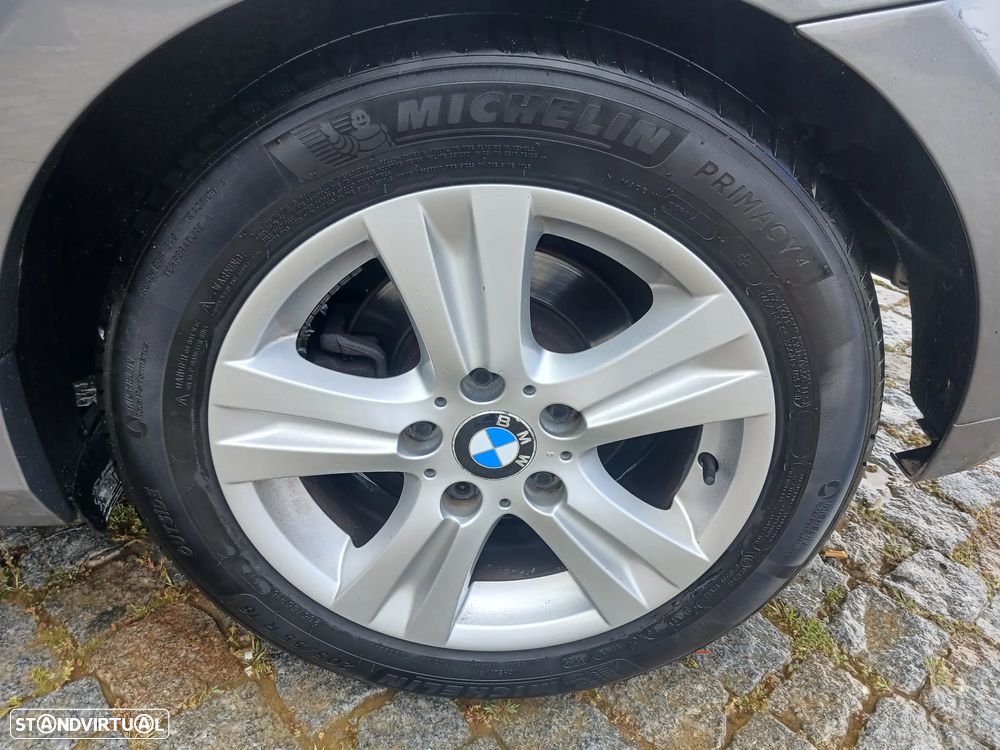 BMW 116 d - 12