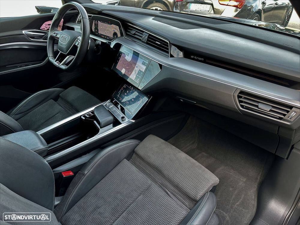 Audi e-tron 55 quattro S line - 24