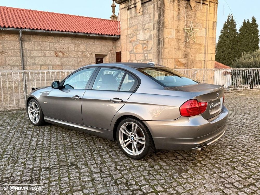 BMW 318 d - 20