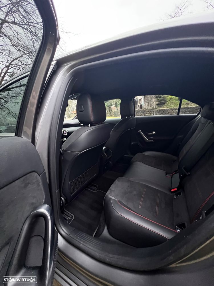 Mercedes-Benz A 250 Limousine e 8G-DCT AMG Line Advanced Plus - 20