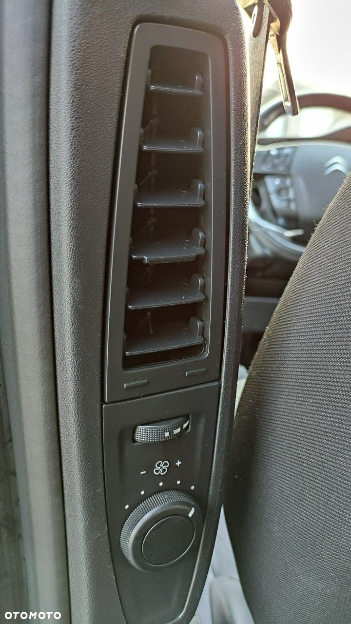 Citroën C4 Grand Picasso - 23