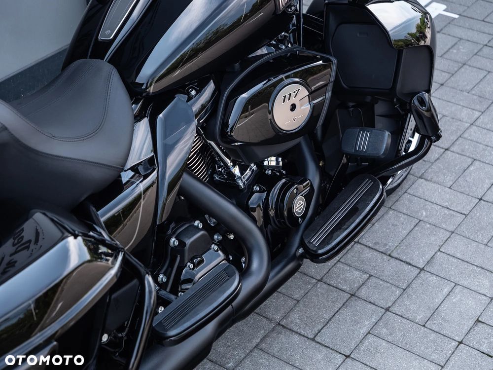 Harley-Davidson Touring Street Glide - 13