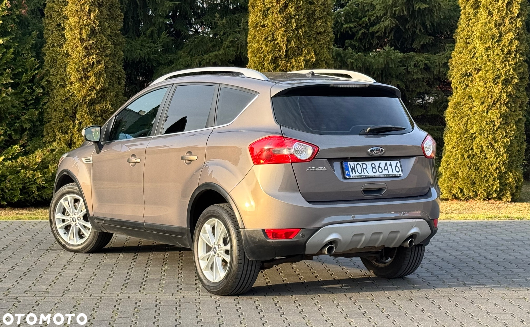 Ford Kuga 2.0 TDCi 4WD Titanium - 13