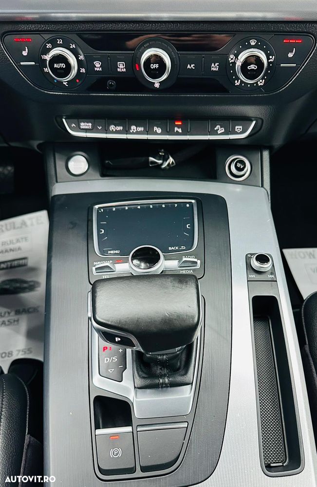 Audi Q5 40 TDI quattro S tronic sport - 24