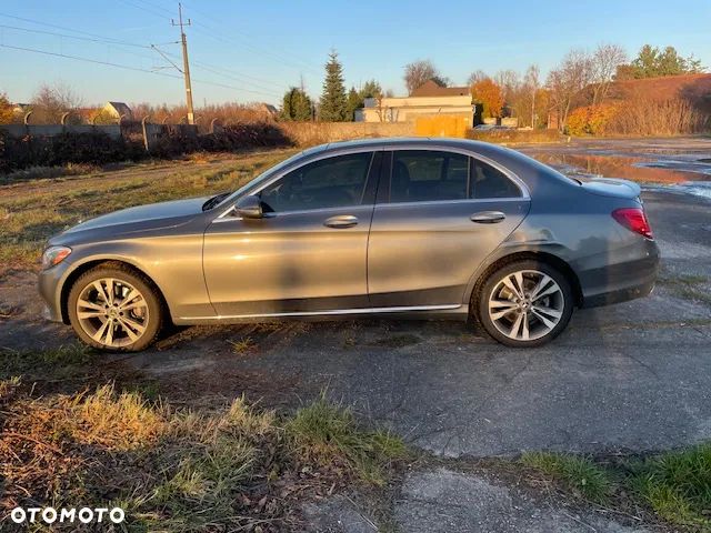 Mercedes-Benz Klasa C 300 9G-TRONIC Edition - 21