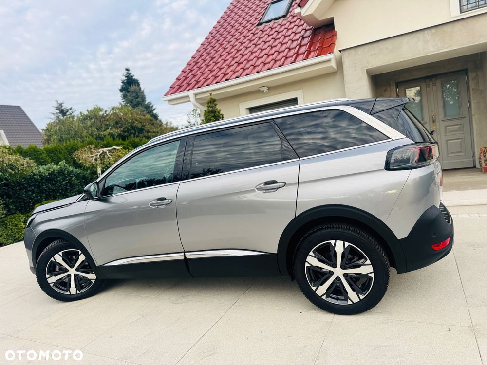 Peugeot 5008 2021 photo 3