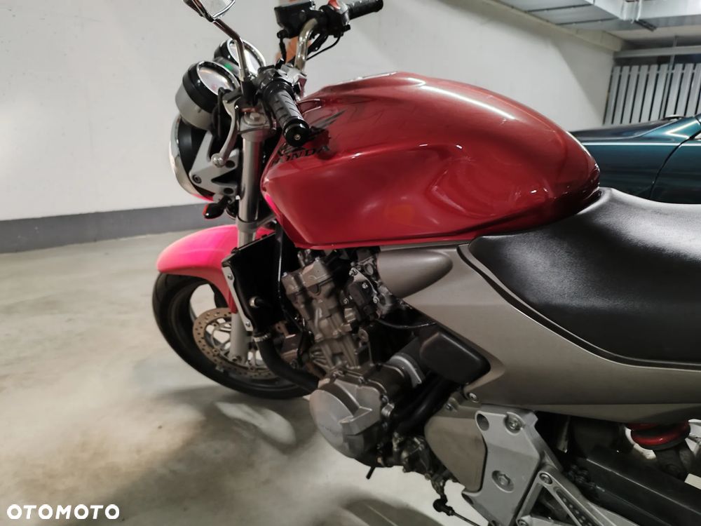 Honda Hornet - 4