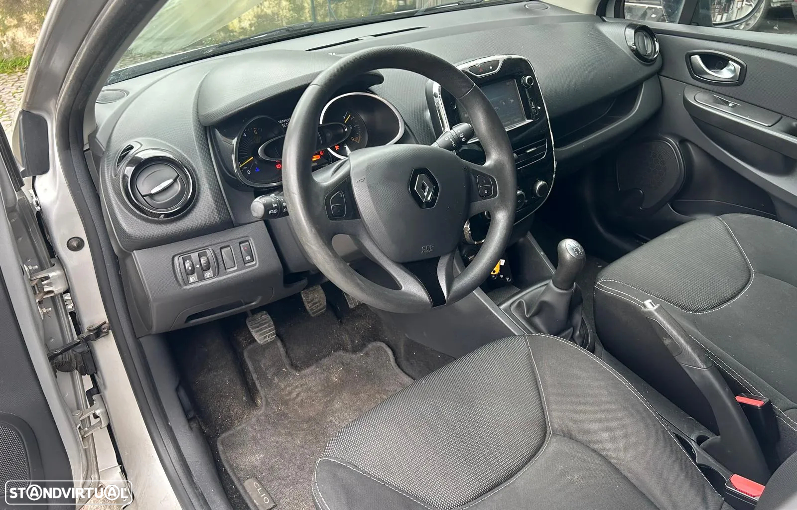 Renault Clio IV Break (2015) - Lote de Peças - 3