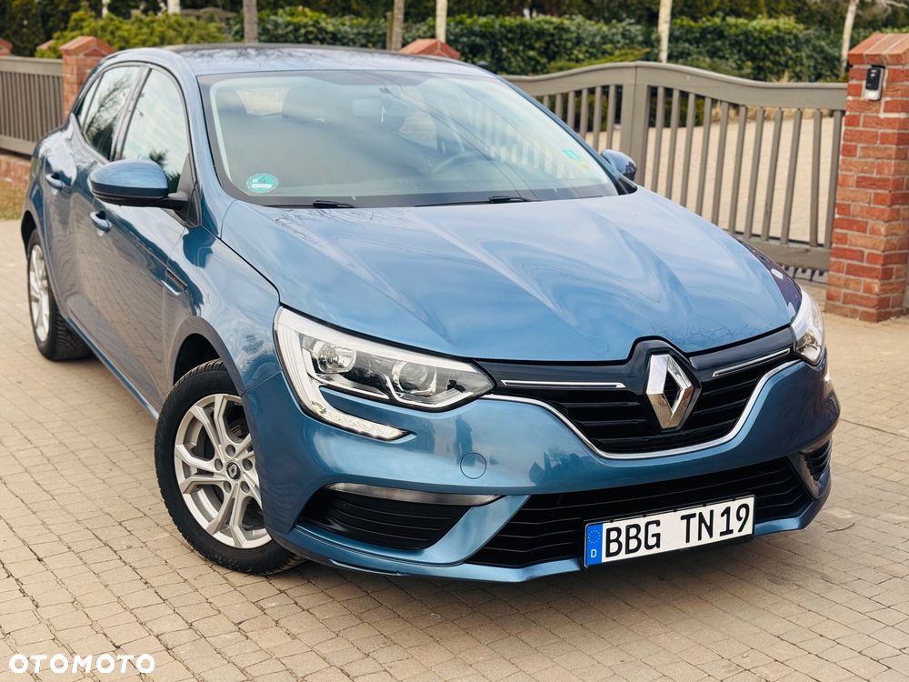 Renault Megane ENERGY TCe 100 LIMITED - 17