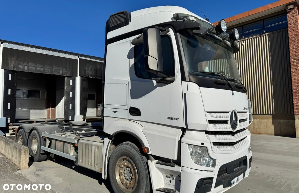 Mercedes-Benz Actros 2551 - 3