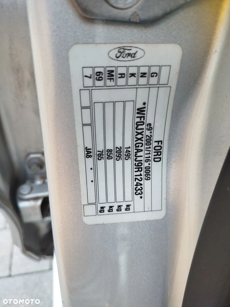 Ford Fiesta 1.25 Celebration - 28