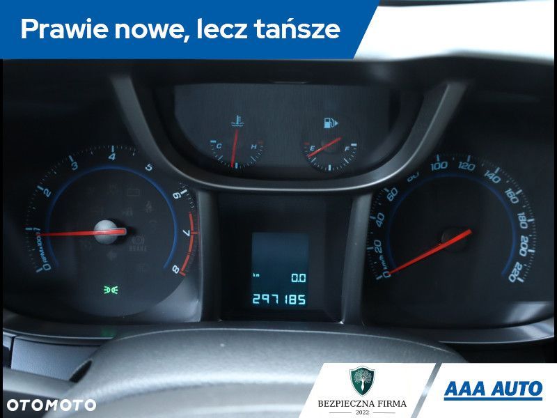 Chevrolet Orlando - 12