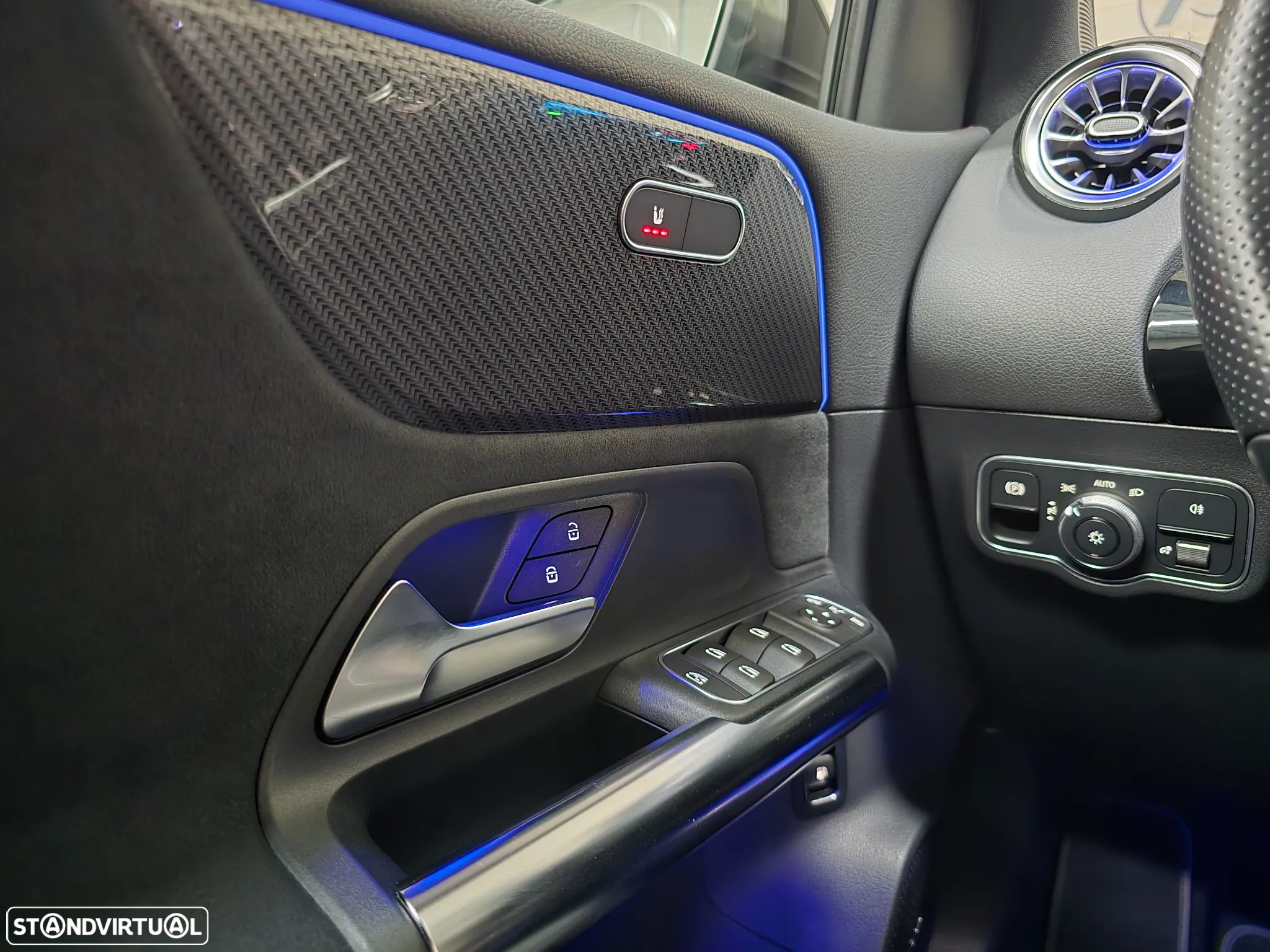 Mercedes-Benz B 250 e AMG Line - 40