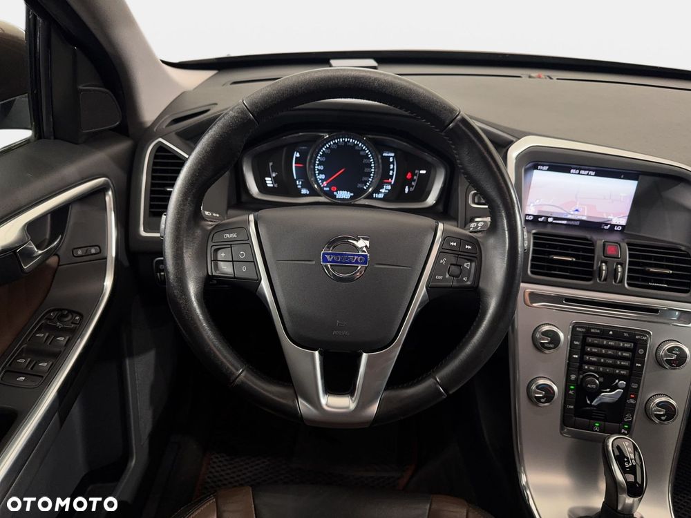 Volvo XC 60 - 21