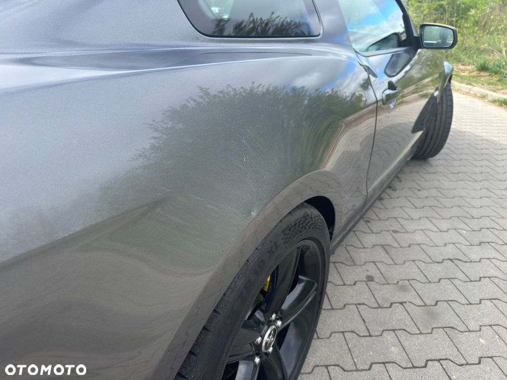 Ford Mustang 5.0 V8 GT - 3