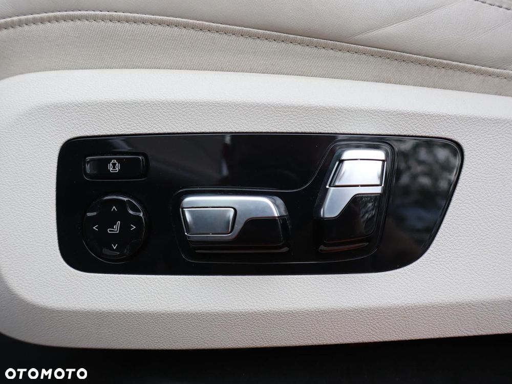BMW X7 - 19