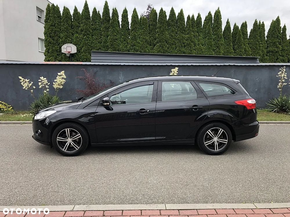 Ford Focus 1.6 Trend - 8