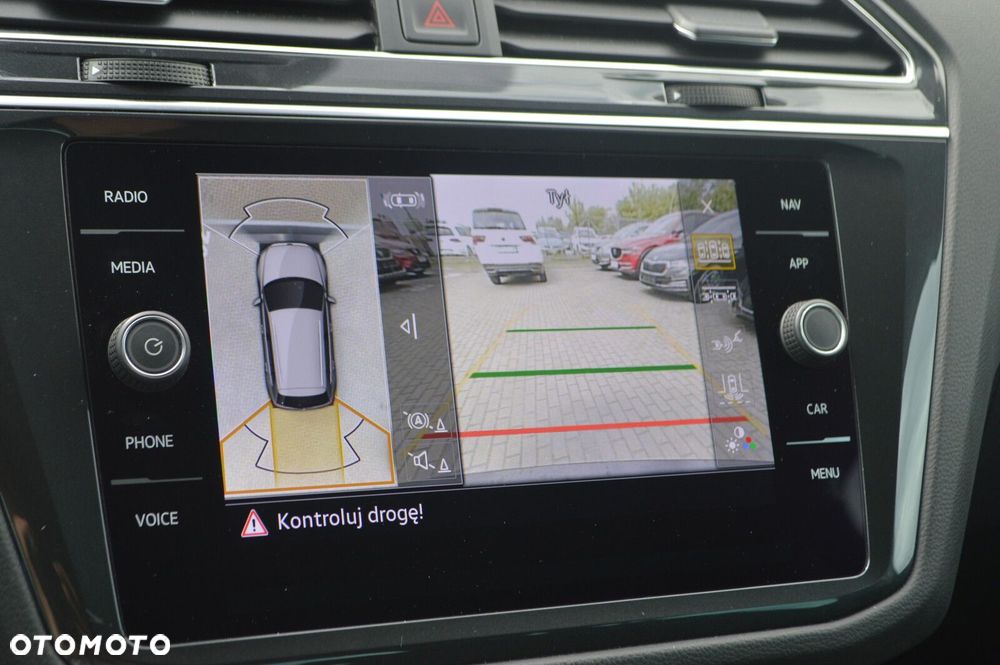 Volkswagen Tiguan 2.0 TDI SCR 4Mot Elegance DSG - 23