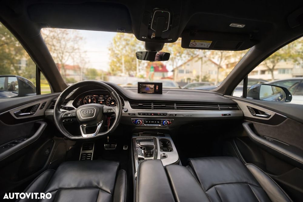 Audi Q7 - 6