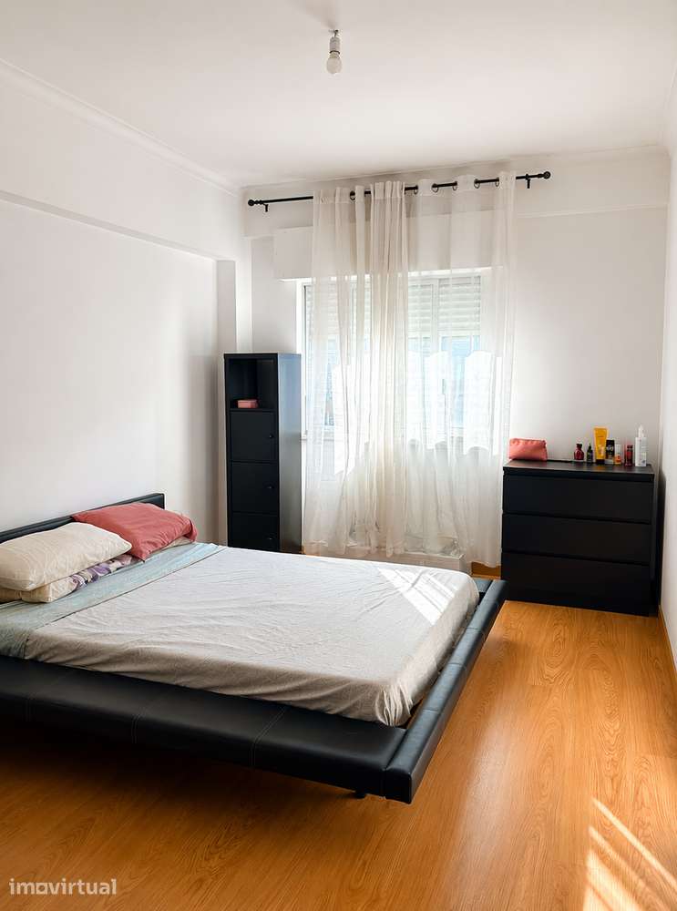 Apartamento T2, no centro de Loures - Arrendamento - Grande imagem: 5/9