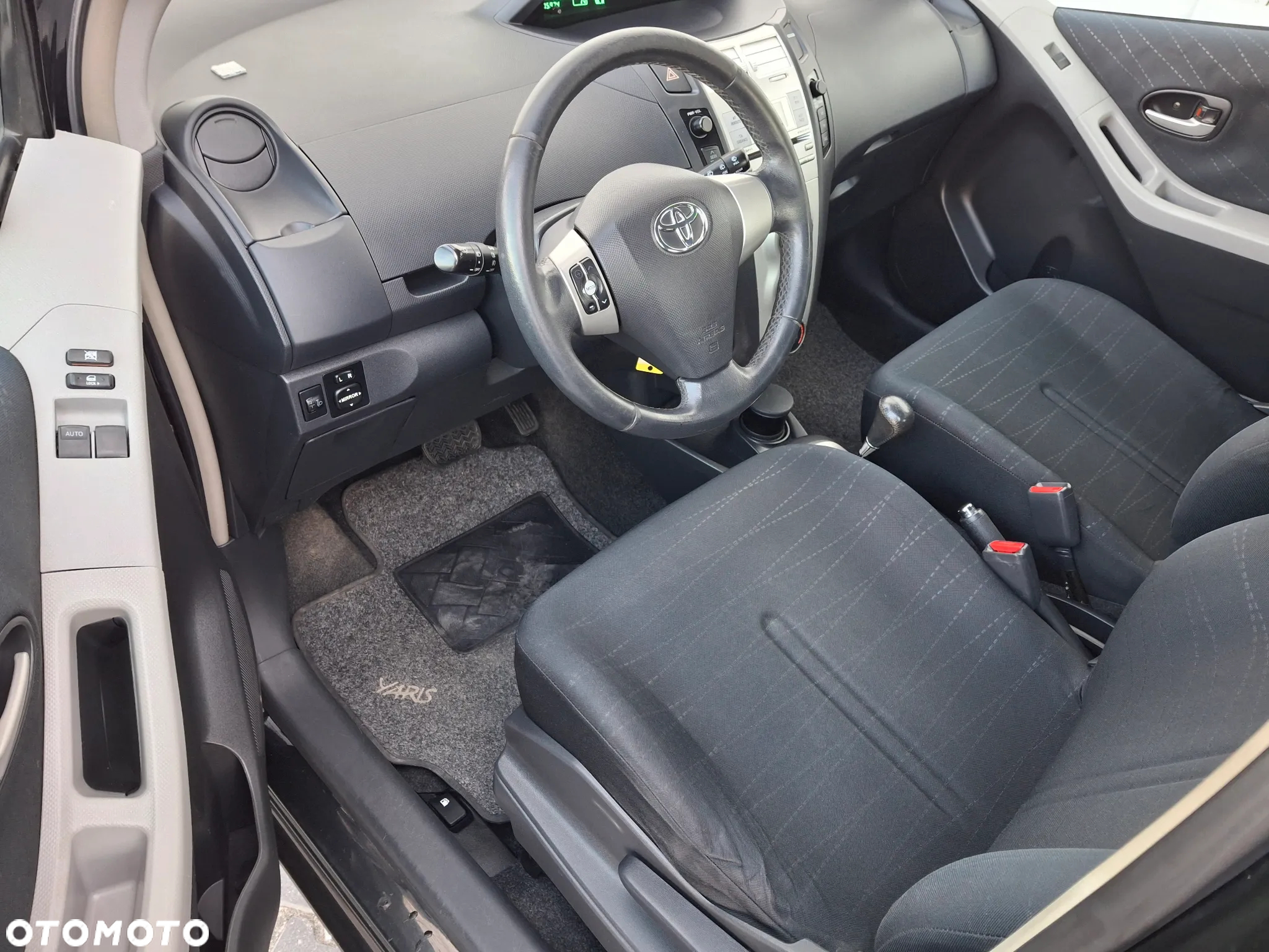 Toyota Yaris 1.4 D-4D Multi Mode Life - 29