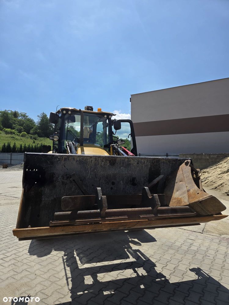 Caterpillar 432F - 31