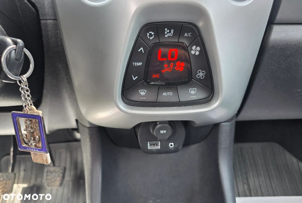 Toyota Aygo 1.0 VVT-i Sprint EU6 - 21