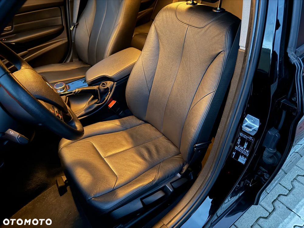 BMW Seria 3 320d Advantage - 26