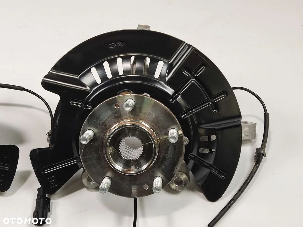 HYUNDAI KONA EV 39 kWh 19-20r Zwrotnica Piasta Przód Prawy Lewy - 3