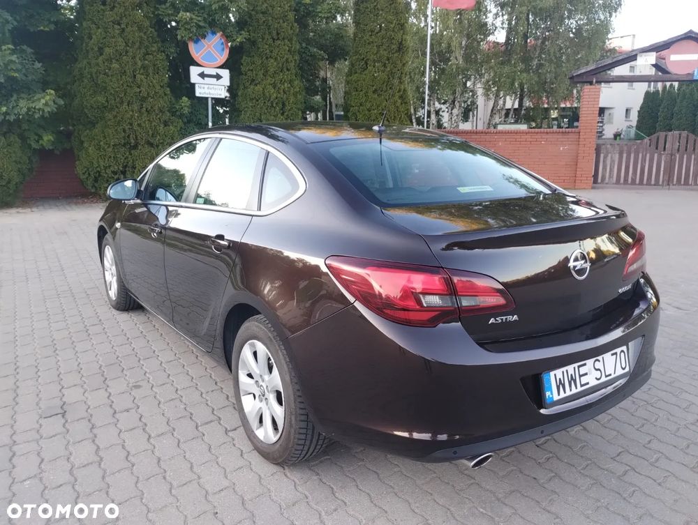 Opel Astra - 3