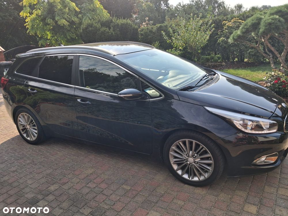 Kia Ceed 1.6 CRDi 128 Dream Team Edition - 7