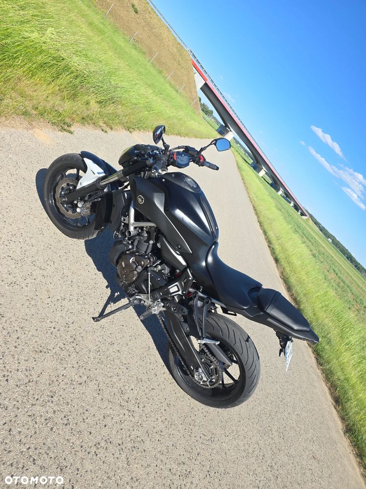 Yamaha MT - 15