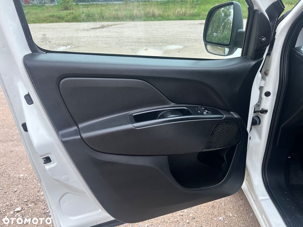 Fiat Doblo - 15